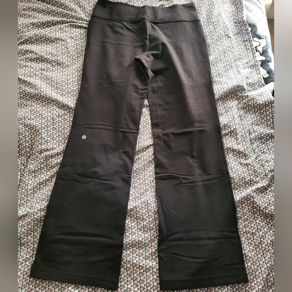 Lululemon astro yoga pants, bootcut. Size 12. - Picture 4 of 12